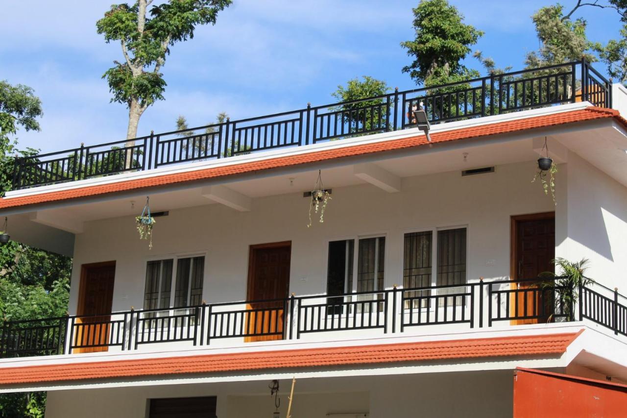 Sri Lakshmi Estates Lejlighed Siddāpur Eksteriør billede