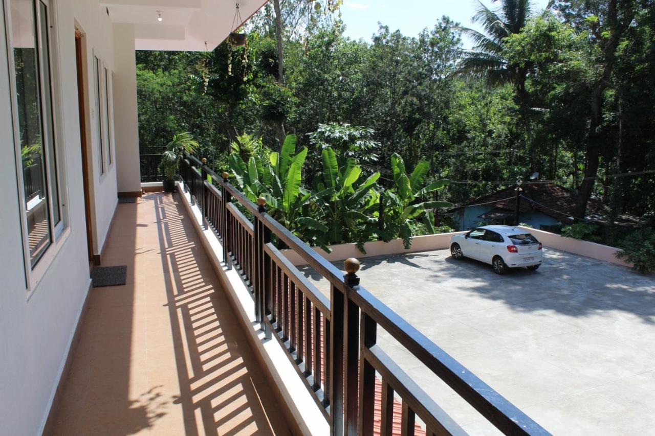 Sri Lakshmi Estates Lejlighed Siddāpur Eksteriør billede