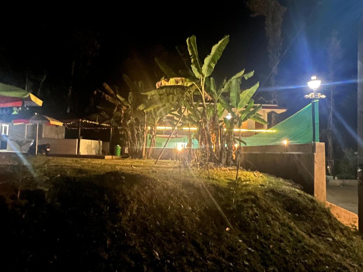 Sri Lakshmi Estates Lejlighed Siddāpur Eksteriør billede